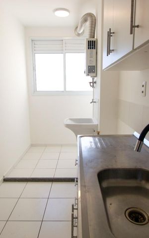 Apartamento à venda com 52m², 2 quartos e 1 vagaCozinha e Área de Serviço
