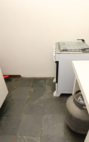 Casa de condomínio para alugar com 24m², 1 quarto e 1 vagaSala/Cozinha