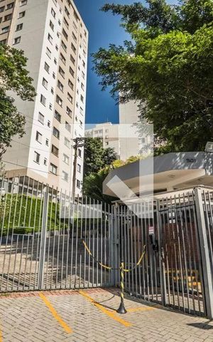 Apartamento para alugar com 45m², 2 quartos e 1 vaga Apartamento para alugar com 45m², 2 quartos e 1 vagaFachado do condomínio