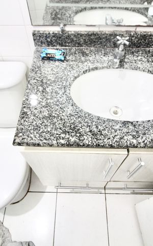 Apartamento para alugar com 49m², 2 quartos e 1 vaga Apartamento para alugar com 49m², 2 quartos e 1 vagaBanheiro