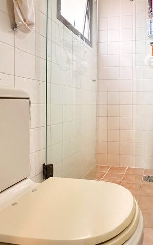 Apartamento para alugar com 92m², 3 quartos e 1 vaga Apartamento para alugar com 92m², 3 quartos e 1 vagaBanheiro da Suíte 1