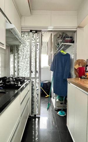 Apartamento à venda com 77m², 2 quartos e 2 vagas Apartamento à venda com 77m², 2 quartos e 2 vagasCozinha