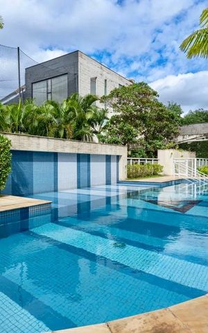 Apartamento à venda com 77m², 2 quartos e 2 vagas Apartamento à venda com 77m², 2 quartos e 2 vagasÁrea comum - Piscina