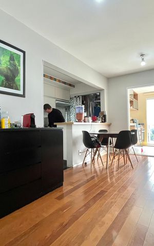 Apartamento à venda com 77m², 2 quartos e 2 vagas Apartamento à venda com 77m², 2 quartos e 2 vagasSala