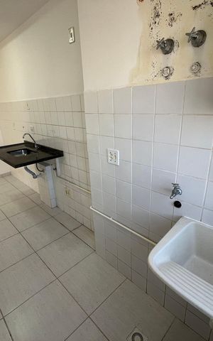 Apartamento para alugar com 50m², 2 quartos e 1 vaga Apartamento para alugar com 50m², 2 quartos e 1 vagaCozinha e Área de Serviço