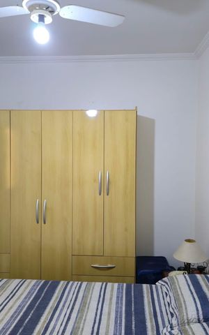 Casa à venda com 200m², 2 quartos e 2 vagas Casa à venda com 200m², 2 quartos e 2 vagasSuíte 2