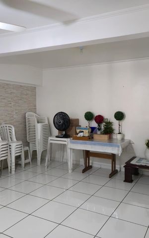 Casa à venda com 200m², 2 quartos e 2 vagas Casa à venda com 200m², 2 quartos e 2 vagasArea de Serviço e Area Gourmet / Comodo