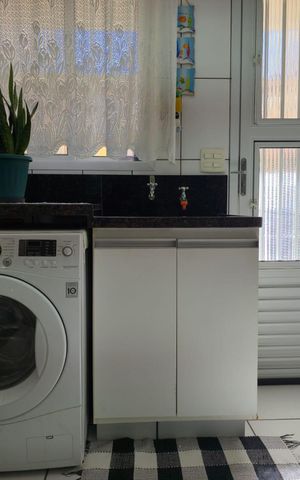 Casa à venda com 200m², 2 quartos e 2 vagas Casa à venda com 200m², 2 quartos e 2 vagasArea de Serviço e Area Gourmet
