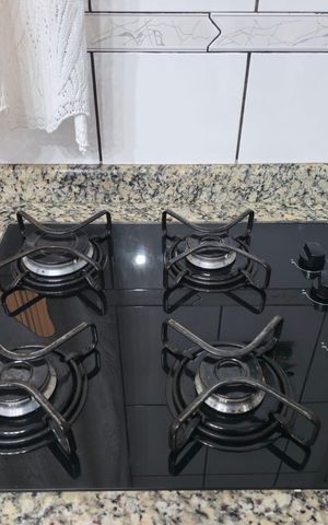 Casa à venda com 200m², 2 quartos e 2 vagas Casa à venda com 200m², 2 quartos e 2 vagasCozinha