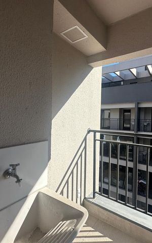 Apartamento à venda com 60m², 2 quartos e 1 vaga Apartamento à venda com 60m², 2 quartos e 1 vagaÁrea de Serviço