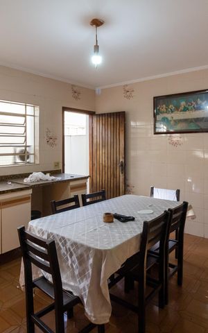 Casa para alugar com 250m², 3 quartos e 2 vagasCozinha