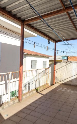 Casa para alugar com 250m², 3 quartos e 2 vagas Área de Serviço