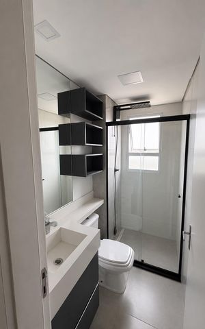 Apartamento para alugar com 47m², 2 quartos e 2 vagas Apartamento para alugar com 47m², 2 quartos e 2 vagasBanheiro