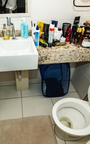 Apartamento para alugar com 70m², 2 quartos e 2 vagasBanheiro da Suíte