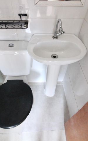 Apartamento para alugar com 40m², 2 quartos e sem vaga Apartamento para alugar com 40m², 2 quartos e sem vagaBanheiro
