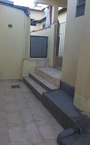 Casa à venda com 226m², 6 quartos e 4 vagas