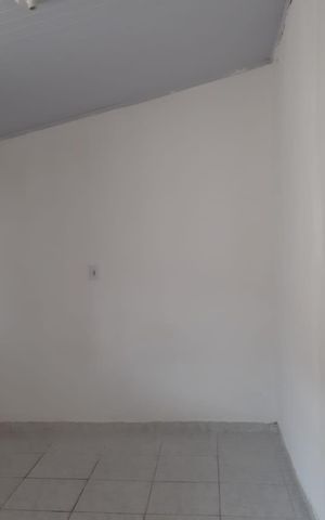 Casa à venda com 226m², 6 quartos e 4 vagas