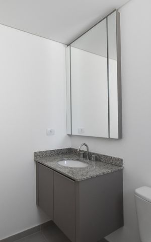Apartamento à venda com 71m², 3 quartos e 2 vagasBanheiro da Suíte