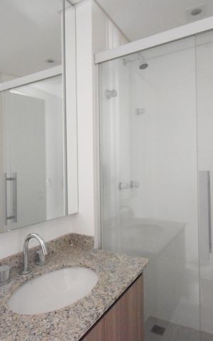 Apartamento à venda com 71m², 3 quartos e 2 vagasBanheiro 2