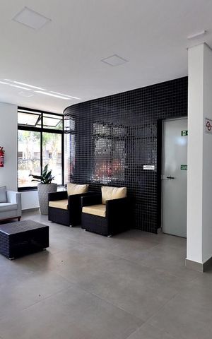 Apartamento à venda com 42m², 2 quartos e 1 vaga Apartamento à venda com 42m², 2 quartos e 1 vagaHall social