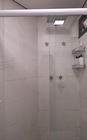 Apartamento à venda com 42m², 2 quartos e 1 vaga Apartamento à venda com 42m², 2 quartos e 1 vagaBanheiro