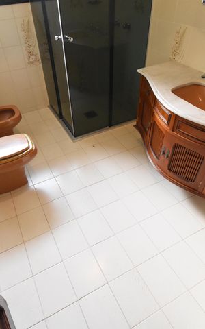 Casa à venda com 418m², 5 quartos e 4 vagasBanheiro da Suíte 3
