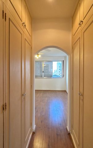 Apartamento à venda com 220m², 3 quartos e 2 vagasQuarto 2