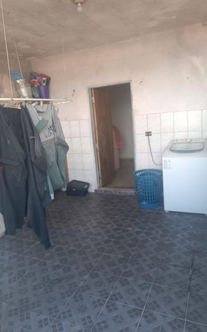 Casa à venda com 100m², 3 quartos e sem vaga Casa à venda com 100m², 3 quartos e sem vagaÁrea de serviço