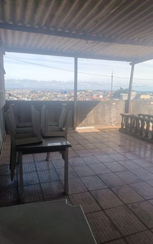 Casa à venda com 100m², 3 quartos e sem vaga Casa à venda com 100m², 3 quartos e sem vagaÁrea externa