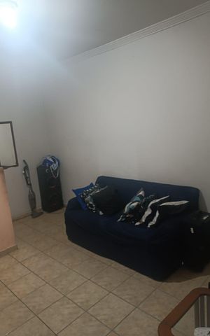 Casa à venda com 100m², 3 quartos e sem vaga Casa à venda com 100m², 3 quartos e sem vagaSala 2