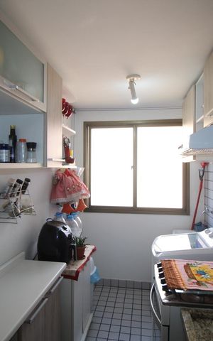 Apartamento à venda com 59m², 2 quartos e 1 vagaCozinha