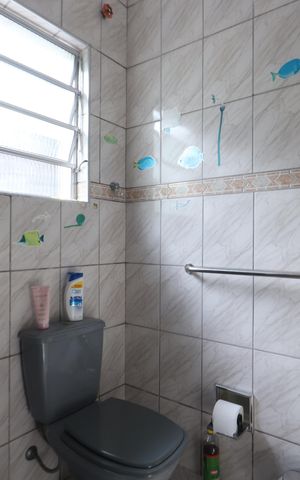 Casa à venda com 125m², 2 quartos e 2 vagasBanheiro