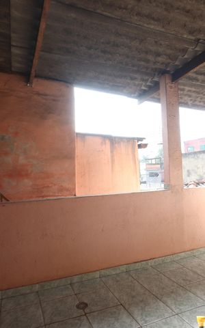 Casa à venda com 125m², 2 quartos e 2 vagasVaranda