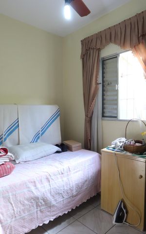 Casa à venda com 125m², 2 quartos e 2 vagasQuarto 2