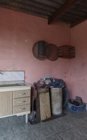 Casa à venda com 125m², 2 quartos e 2 vagasVaranda