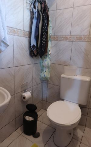 Casa à venda com 125m², 2 quartos e 2 vagasLavabo Quarto 1