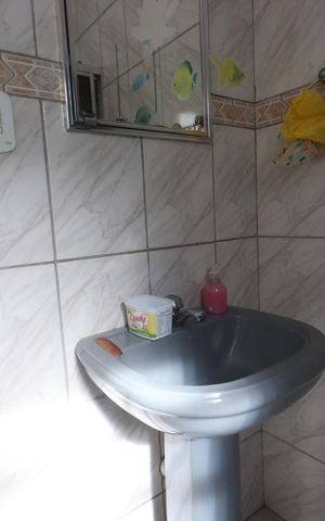 Casa à venda com 125m², 2 quartos e 2 vagasBanheiro