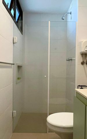 Studio para alugar com 47m², 1 quarto e 1 vaga Studio para alugar com 47m², 1 quarto e 1 vagaBanheiro