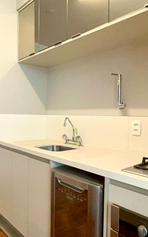 Studio para alugar com 47m², 1 quarto e 1 vaga Studio para alugar com 47m², 1 quarto e 1 vagaCozinha
