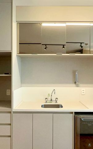 Studio para alugar com 47m², 1 quarto e 1 vaga Studio para alugar com 47m², 1 quarto e 1 vagaCozinha