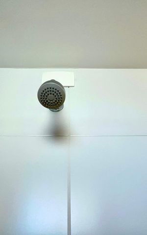 Studio para alugar com 47m², 1 quarto e 1 vaga Studio para alugar com 47m², 1 quarto e 1 vagaBanheiro