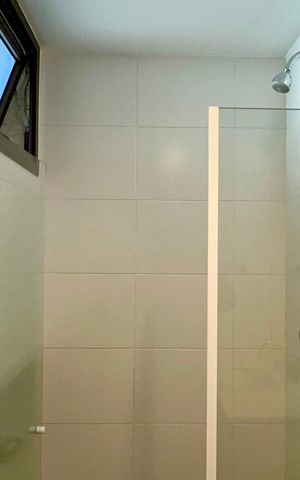 Studio para alugar com 47m², 1 quarto e 1 vaga Studio para alugar com 47m², 1 quarto e 1 vagaBanheiro