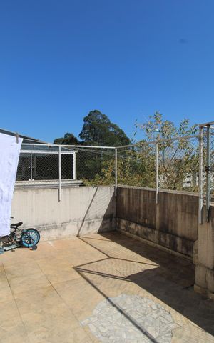 Apartamento à venda com 98m², 3 quartos e 1 vagaÁrea de Serviço