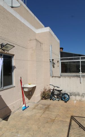 Apartamento à venda com 98m², 3 quartos e 1 vagaÁrea de Serviço