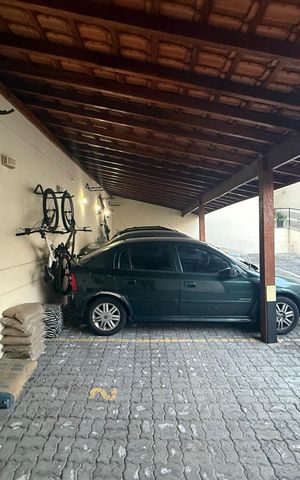 Casa de condomínio à venda com 65m², 2 quartos e 1 vaga Casa de condomínio à venda com 65m², 2 quartos e 1 vagaEstacionamento