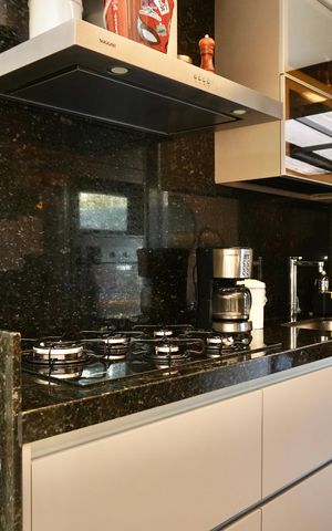 Apartamento à venda com 150m², 2 quartos e 1 vaga Apartamento à venda com 150m², 2 quartos e 1 vagaCozinha