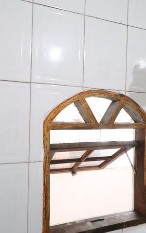 Casa para alugar com 80m², 2 quartos e sem vagaBanheiro 