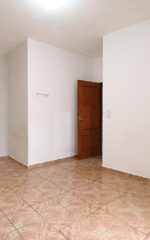 Casa para alugar com 80m², 2 quartos e sem vagaQuarto 