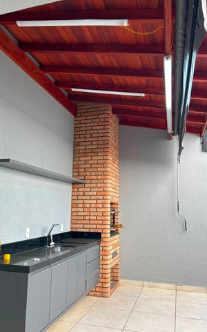 Casa à venda com 306m², 5 quartos e 3 vagasÁrea externa