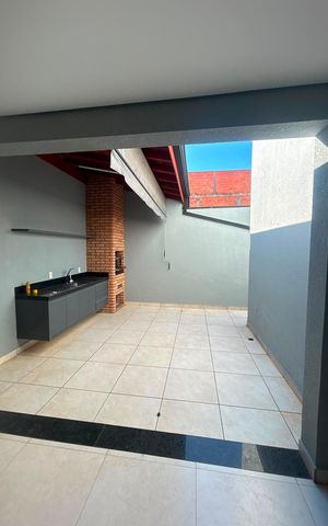 Casa à venda com 306m², 5 quartos e 3 vagasÁrea externa